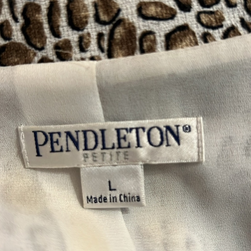 PENDLETON New Without Tags Women's Leopard Print … - image 10